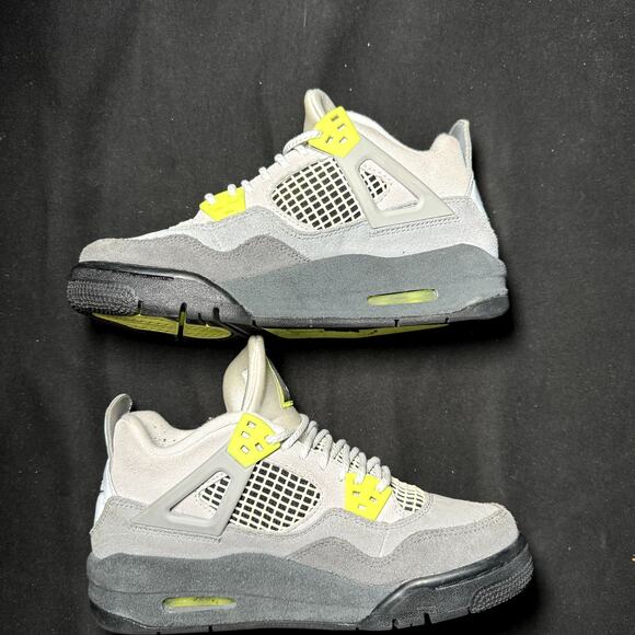 Size 4 - Nike Air Jordan 4 Retro SE GS Neon 95 2020 Shoes - Picture 2 of 9